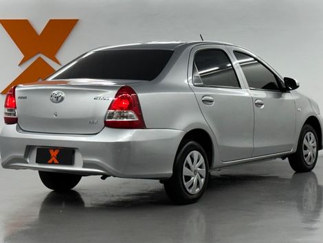 Toyota ETIOS X Sedan 1.5 Flex 16V 4p Mec.