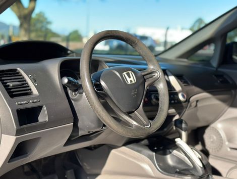 Honda Civic Sed LX 1.8 Aut 4p