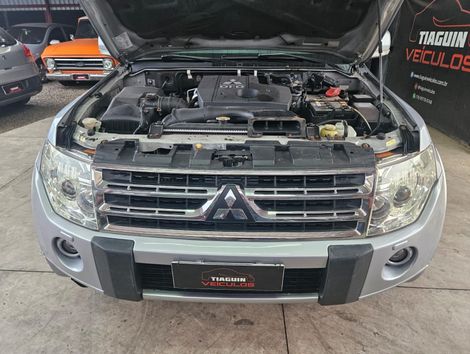 Mitsubishi Pajero HPE Full 3.2 4x4 T.I.Dies. 5p Aut