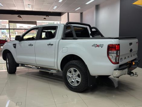 Ford Ranger XLT 3.2 20V 4x4 CD Diesel Aut.