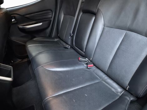 Mitsubishi L200 Triton Sport HPE 2.4 CD Diesel Aut.