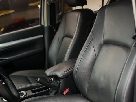 Toyota Hilux CD SRX 4x4 2.8 TDI 16V Diesel Aut.