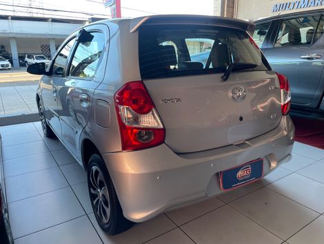 Toyota ETIOS XS 1.5 Flex 16V 5p Aut.