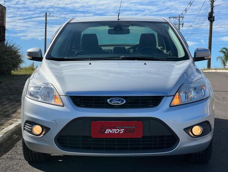 Ford Focus Sedan 2.0 16V/2.0 16V Flex 4p