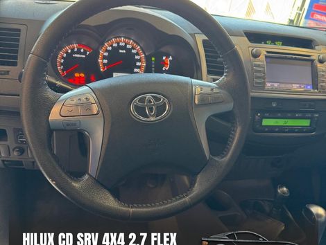 Toyota Hilux CD SRV 4x4 2.7 Flex 16V Aut.