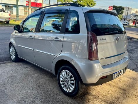 Fiat Idea ESSENCE 1.6 Flex 16V 5p