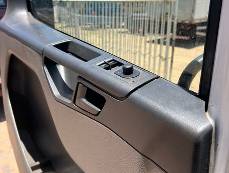 VOLKSWAGEN 25-420 Constellation 6x2 2p (Diesel)(E5)