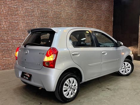 Toyota ETIOS XS 1.5 Flex 16V 5p Aut.