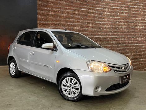 Toyota ETIOS XS 1.5 Flex 16V 5p Aut.
