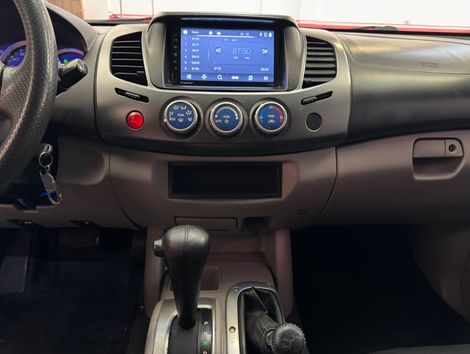 Mitsubishi L200 Triton HPE 3.2 CD TB Int.Diesel Aut