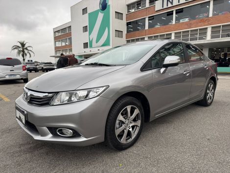 Honda Civic Sedan EXS 1.8/1.8 Flex 16V Aut. 4p