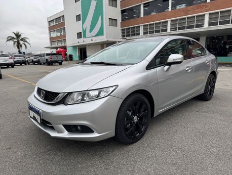 Honda Civic Sedan LXS 1.8/1.8 Flex 16V Aut. 4p
