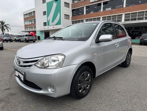 Toyota ETIOS XS  1.3 Flex 16V 5p Mec.