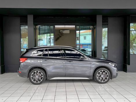 BMW X1 SDRIVE 20i X-Line 2.0 TB Active Flex