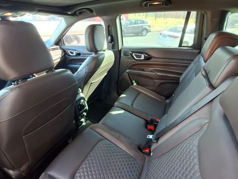 Jeep Commander Overl. TD380 2.0 4x4 Die. Aut.