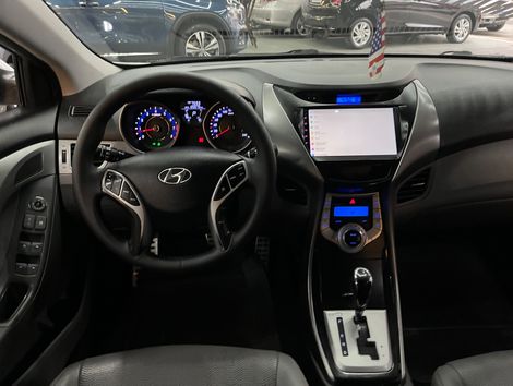 Hyundai Elantra GLS 1.8 16V Aut.