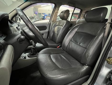 Renault Clio Hi-Flex/ Expres. Hi-Flex 1.6 16V 5p