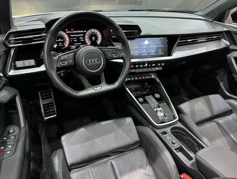 Audi A3 Sportb. Perf. Black 2.0 TFSI S-tronic
