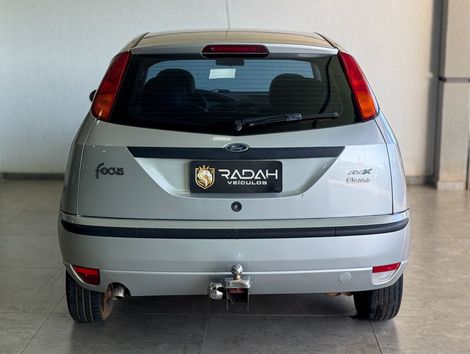Ford Focus 1.6 S/SE/SE Plus Flex 8V/16V  5p