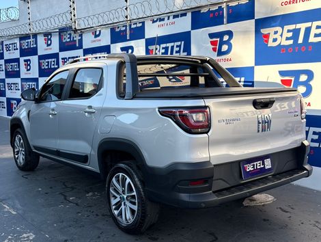 Fiat Strada Volcano 1.3 Flex 8V CD Aut.