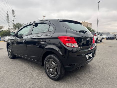 Chevrolet ONIX HATCH LT 1.0 8V FlexPower 5p Mec.