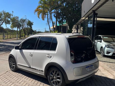 VolksWagen up! cross 1.0 TSI Total Flex 12V 5p