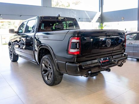 RAM 1500 LIMITED 5.7 CD 4x4 Aut.