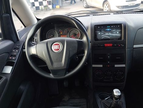 Fiat Idea ATTRACTIVE 1.4 Fire Flex 8V 5p