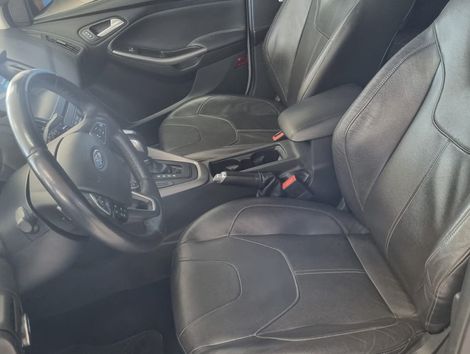 Ford Focus 2.0 16V/SE/SE Plus Flex 5p Aut.