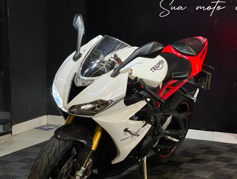 TRIUMPH DAYTONA 675R