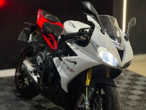 TRIUMPH DAYTONA 675R