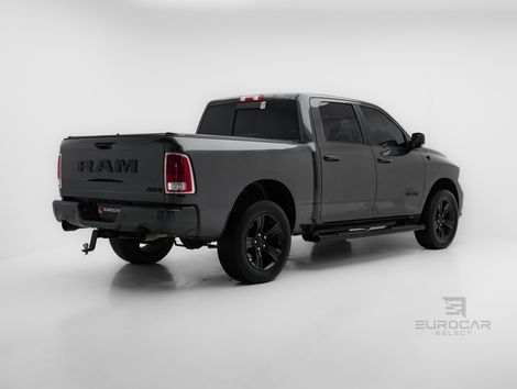 RAM CLASSIC LARAMIE 5.7 CD V8 4X4 Aut.
