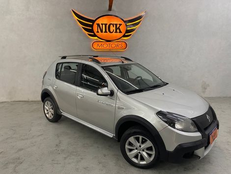 Renault SANDERO STEPWAY Hi-Flex 1.6 16V 5p Aut.