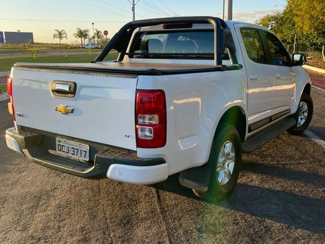 Chevrolet S10 Pick-Up LT 2.5 Flex 4x2 CD Aut.