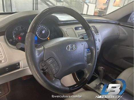 Hyundai AZERA GLS 3.3 V6 24V 4p Aut.