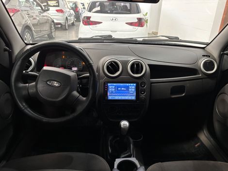 Ford Ka Sport 1.6 8V Flex 3p