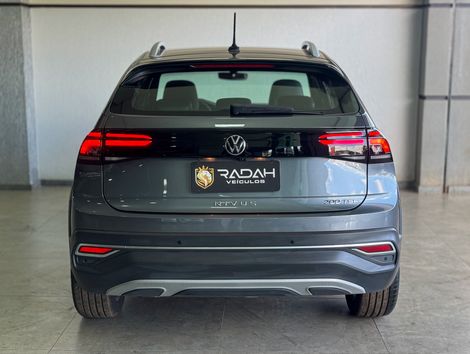 VolksWagen Nivus Highline 1.0 200 TSI Flex Aut.