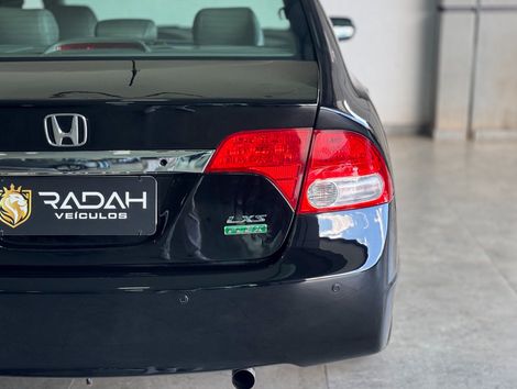 Honda Civic Sedan LXS 1.8/1.8 Flex 16V Mec. 4p