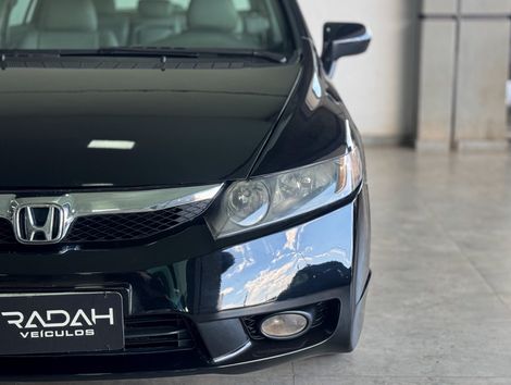 Honda Civic Sedan LXS 1.8/1.8 Flex 16V Mec. 4p