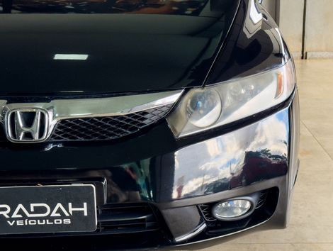 Honda Civic Sedan LXS 1.8/1.8 Flex 16V Mec. 4p