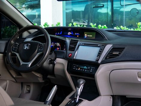 Honda Civic Sedan LXR 2.0 Flexone 16V Aut. 4p