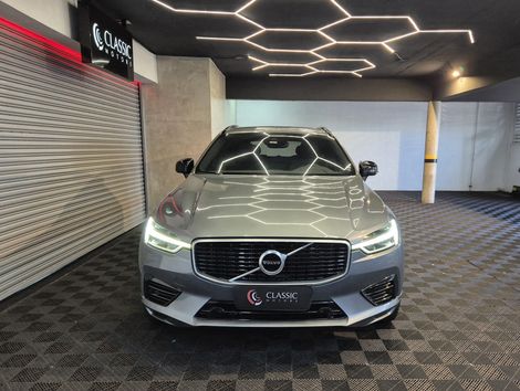 Volvo XC60 T8 R-DESIGN
