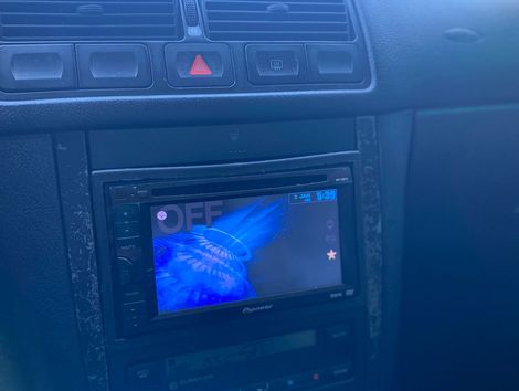 VolksWagen Golf Sportline 1.6 Mi Total Flex 8V 4p