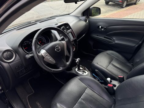 Nissan VERSA UNIQUE 1.6 16V FlexStart 4p Aut.