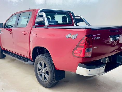 Toyota Hilux CD SR 4x4 2.8 TDI Diesel Aut.