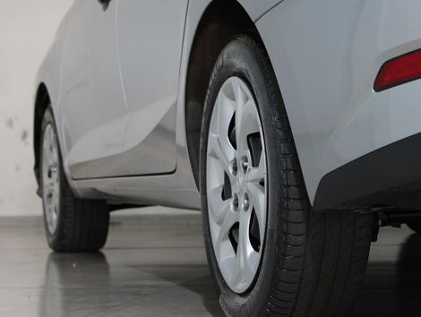 Hyundai HB20S Comfort Plus 1.0 Flex 12V Mec.