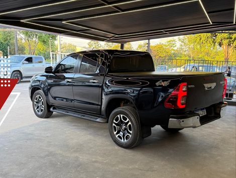 Toyota Hilux CD SRV 4x4 2.8 TDI Diesel Aut.