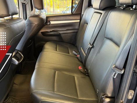 Toyota Hilux CD SRV 4x4 2.8 TDI Diesel Aut.