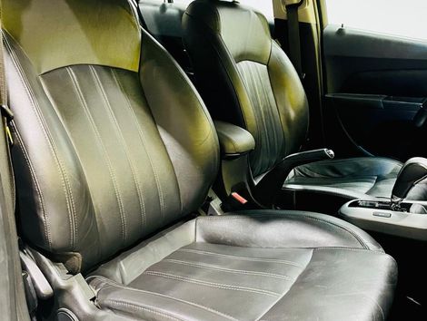 Chevrolet CRUZE LT 1.8 16V FlexPower 4p Aut.