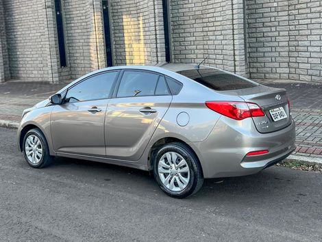 Hyundai HB20S Comfort Plus 1.0 TB Flex 12V Mec.